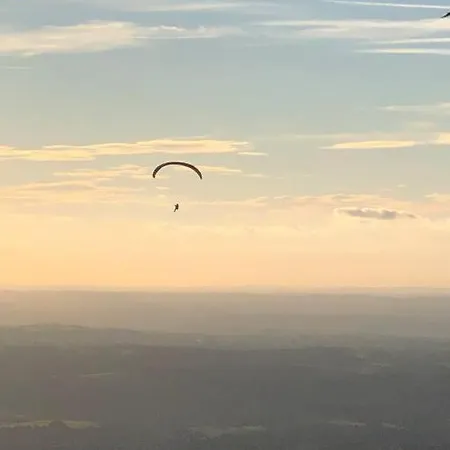 Maison Et Parking Prive Proche Zenith Et Volcans. *