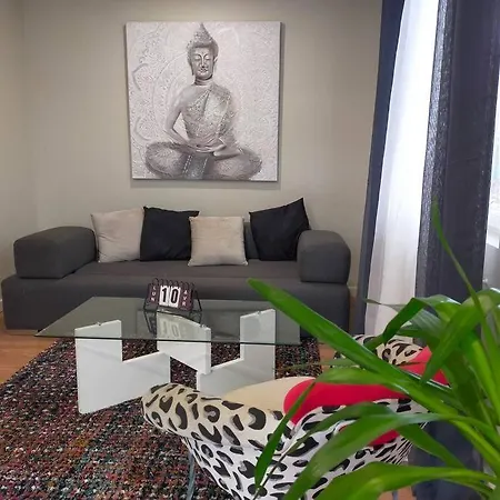 Maison Et Parking Prive Proche Zenith Et Volcans. Ferienhaus Le Cendre