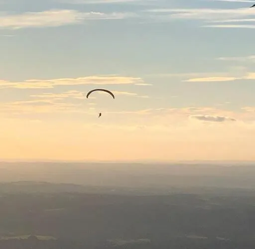 Maison Et Parking Privé Proche Zénith Et Volcans. *