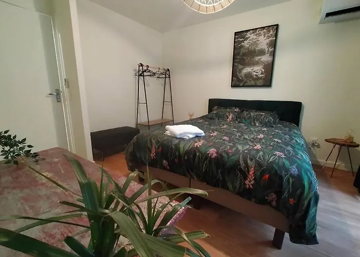 Maison Et Parking Privé Proche Zénith Et Volcans. Casa vacanze Le Cendre